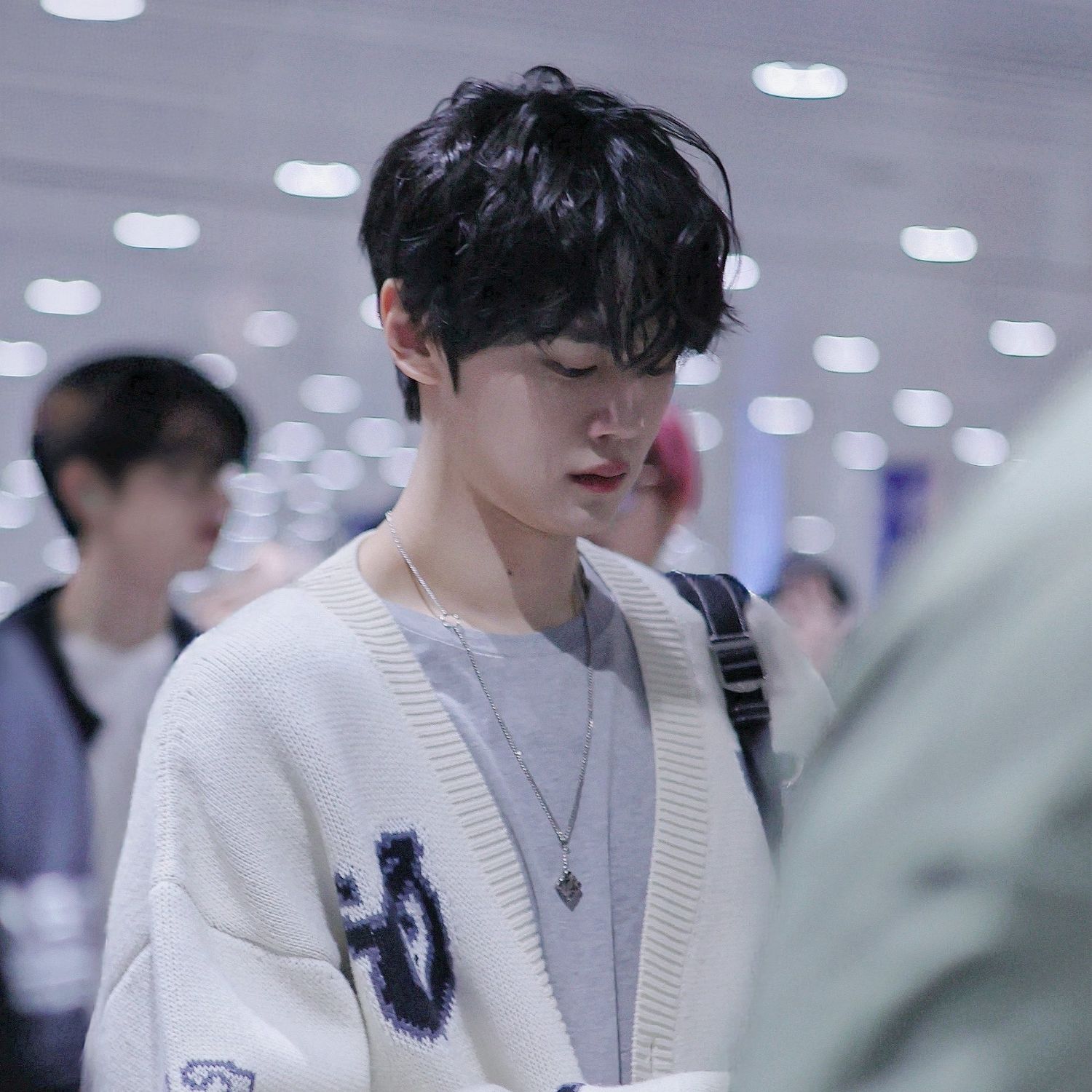 Latest photo of Kim Gyuvin (ZEROBASEONE)