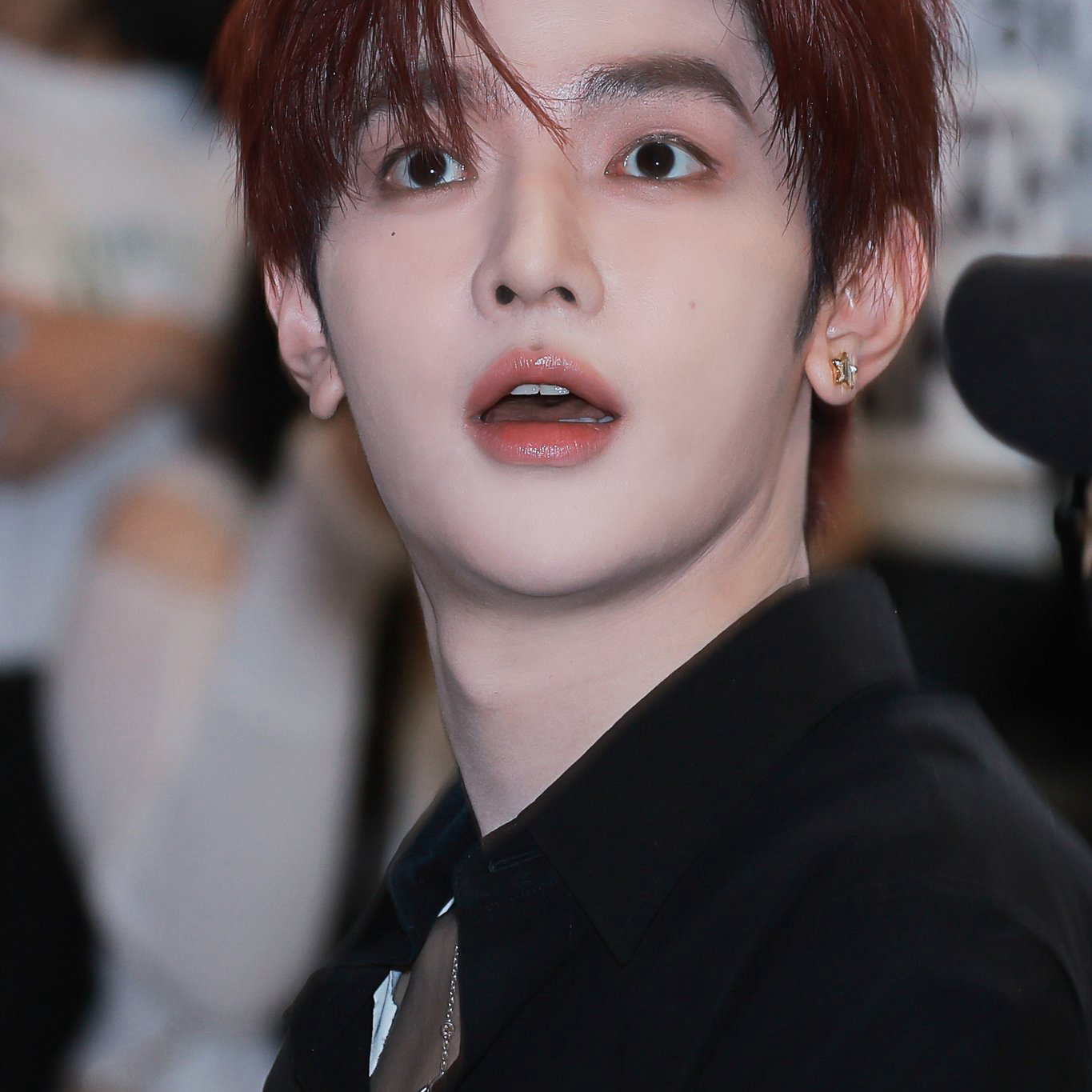 A moment captured by Zhang Hao (ZEROBASEONE)'s fan