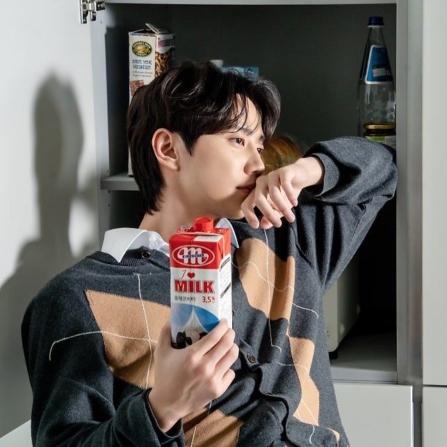 Recent activity shot of Lee Junyoung