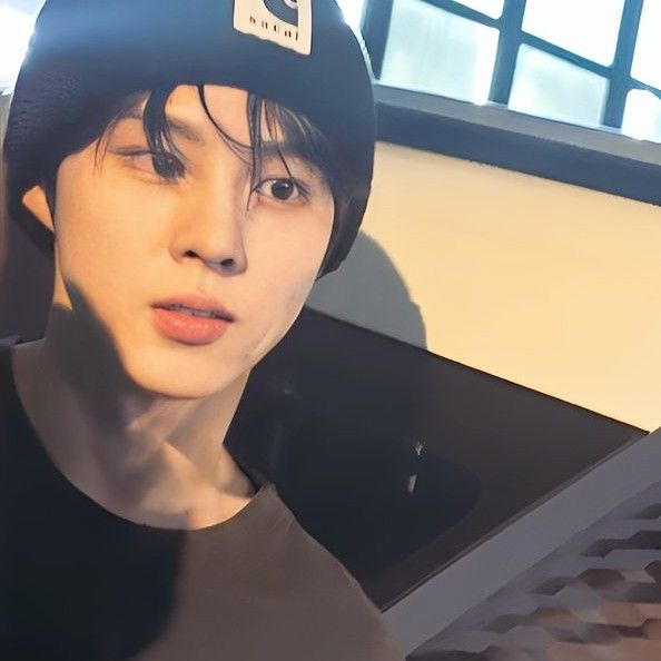 Latest photo of Kim Wooseok