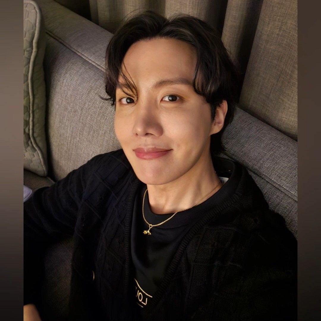 제이홉 (방탄소년단)의 비하인드 컷