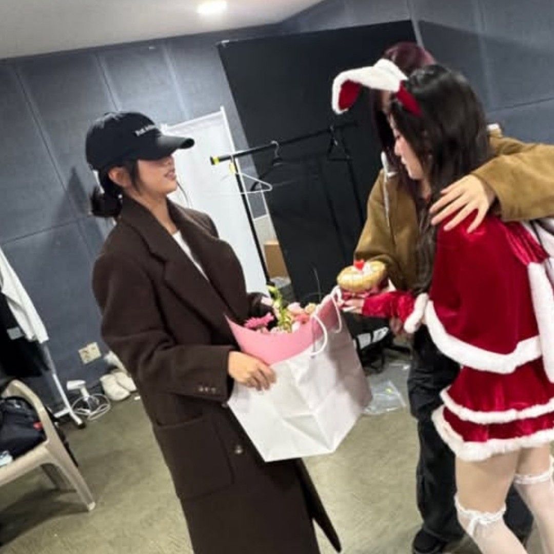 안유진 (IVE) 최근 활동샷