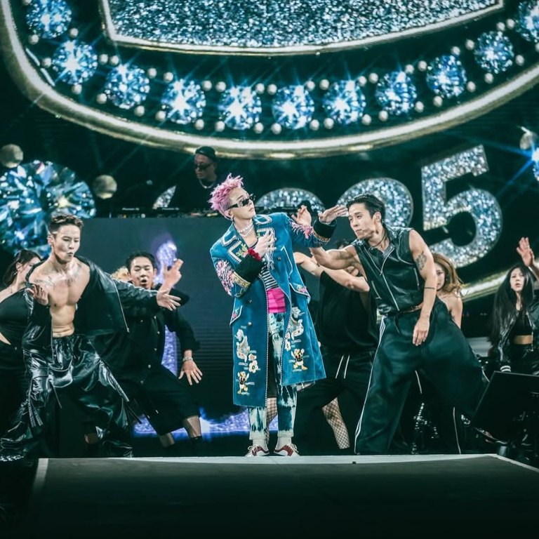 A moment captured by G-DRAGON (BIGBANG)'s fan