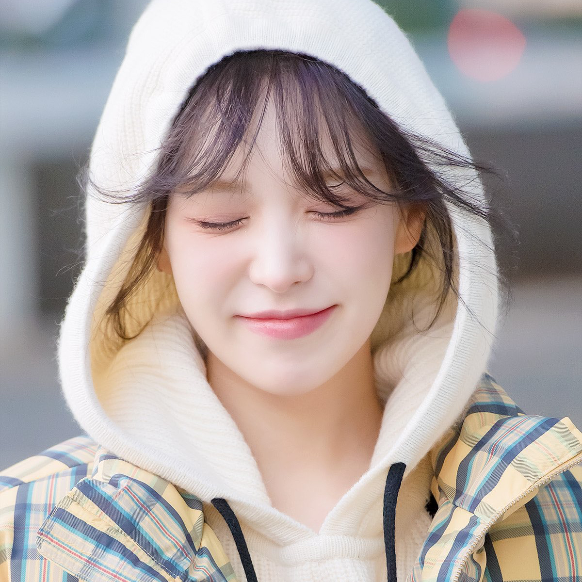 Recent activity shot of Wendy (Red Velvet)