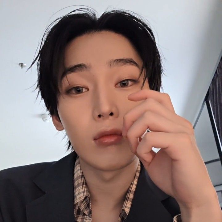 Latest photo of Sunoo (ENHYPEN)