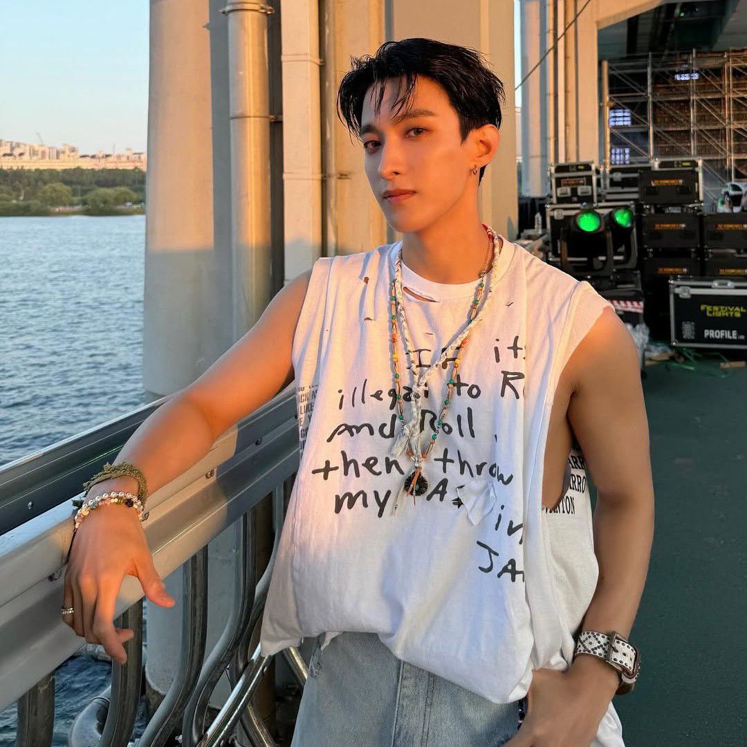 A moment captured by DK (SEVENTEEN)'s fan
