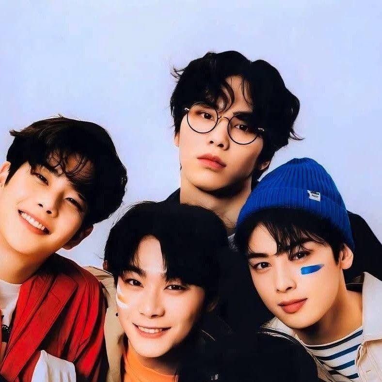 ASTRO的最新活动照片