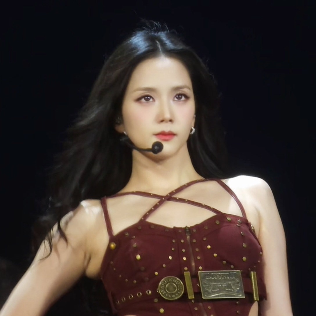 ジス (BLACKPINK)の最新写真