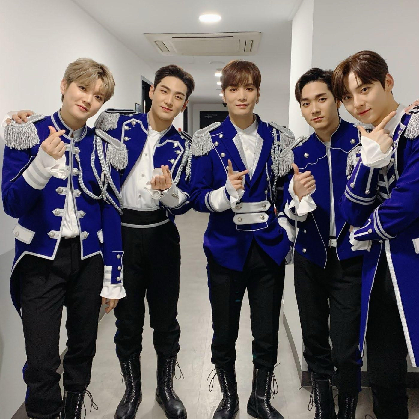 Behind-the-scenes cut of NU'EST