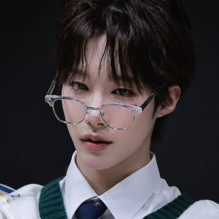 A moment captured by Rui (XLOV)'s fan