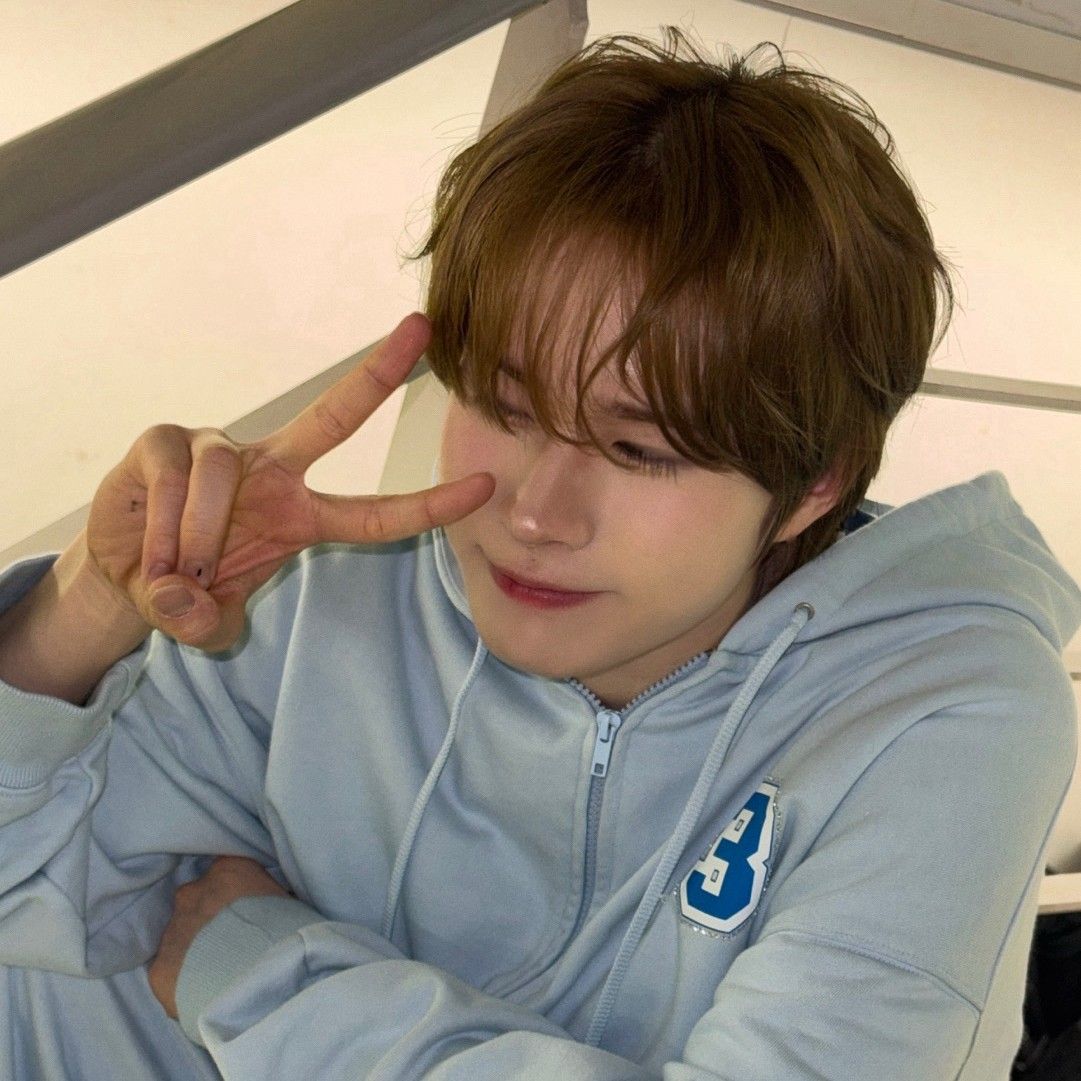 Behind-the-scenes cut of Kyungmin (TWS)
