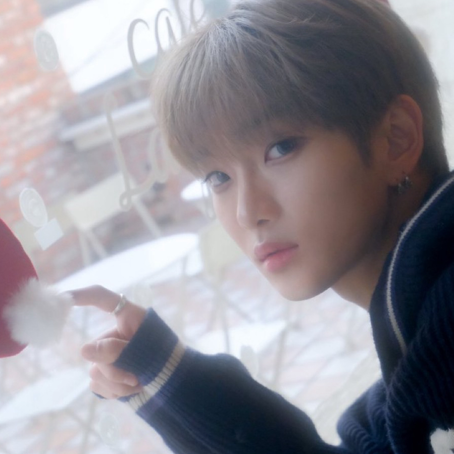 峻赫 (n.SSign)粉丝拍下的瞬间