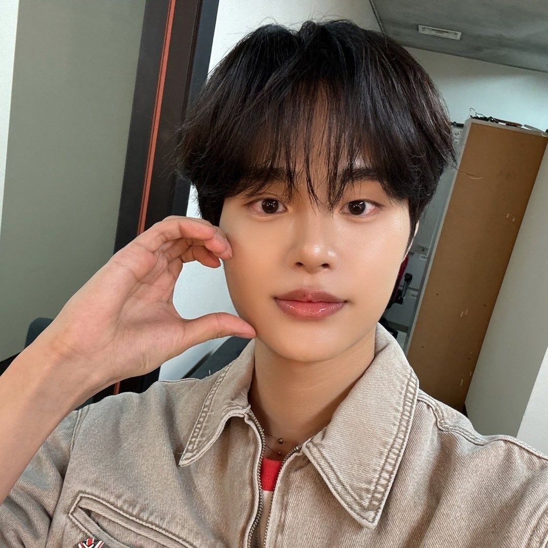 Behind-the-scenes cut of Lee Daehwi (AB6IX)