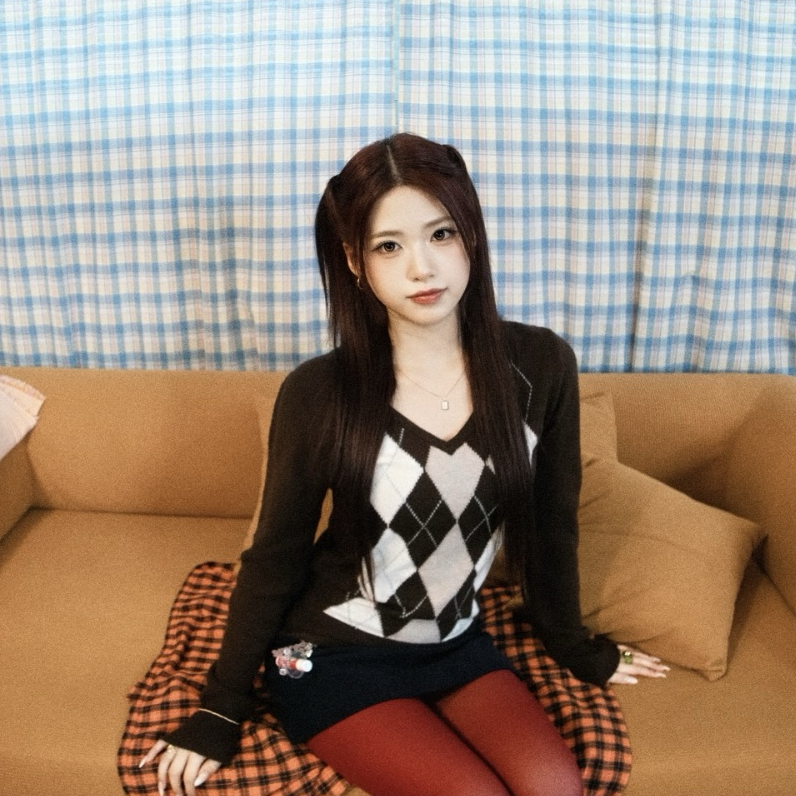 A moment captured by Zena (RESCENE)'s fan