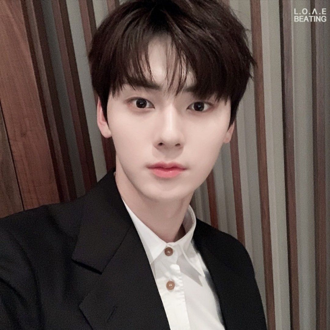 Recent activity shot of Hwang Minhyun