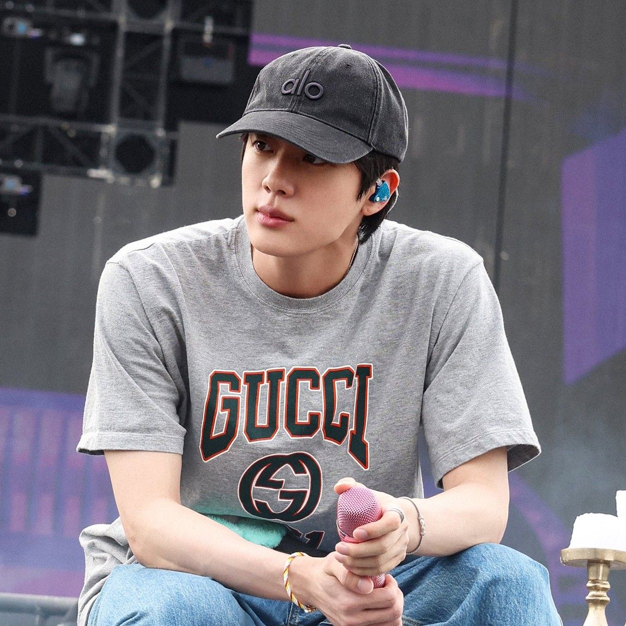 Jin (防弹少年团)粉丝拍下的瞬间