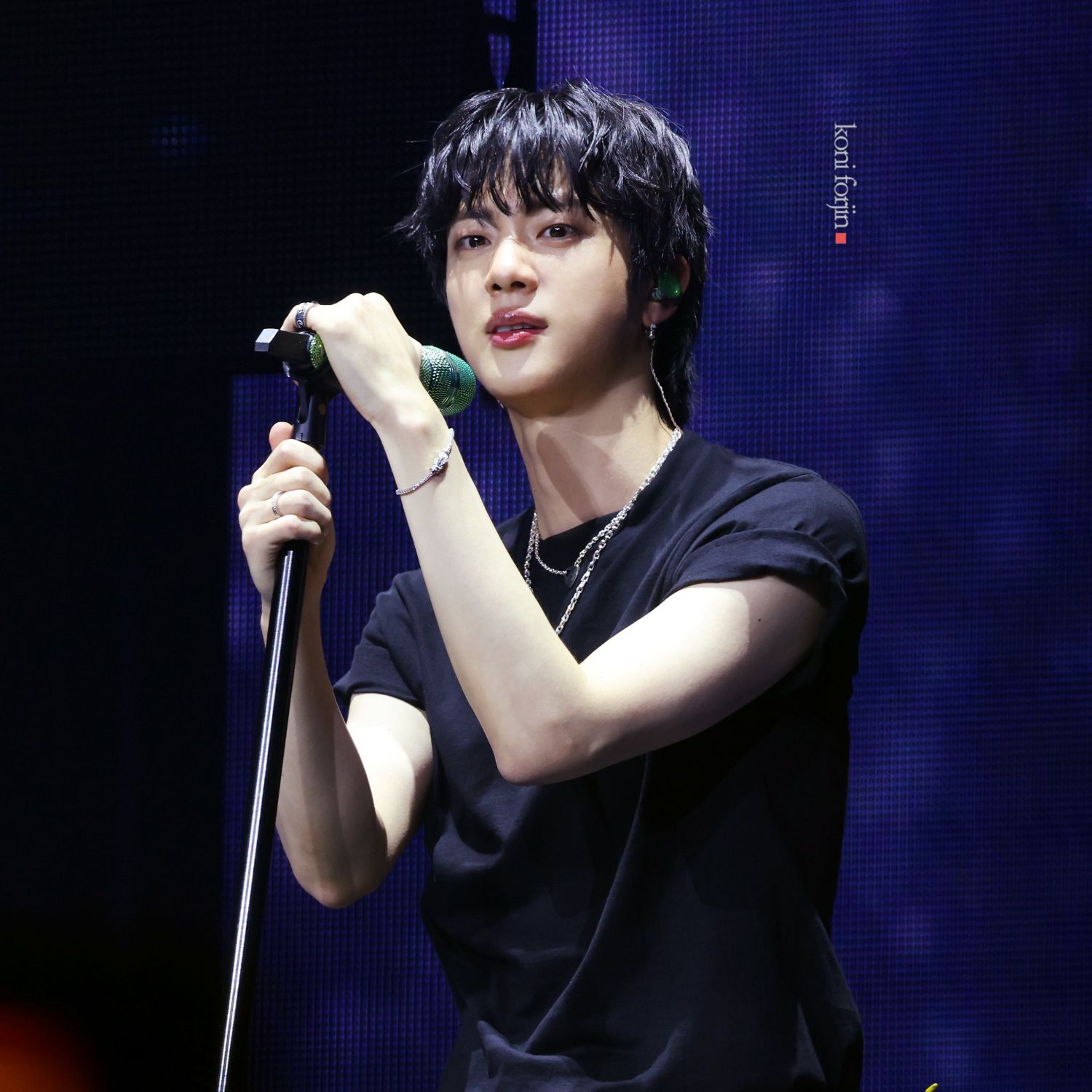 A moment captured by Jin (BTS)'s fan
