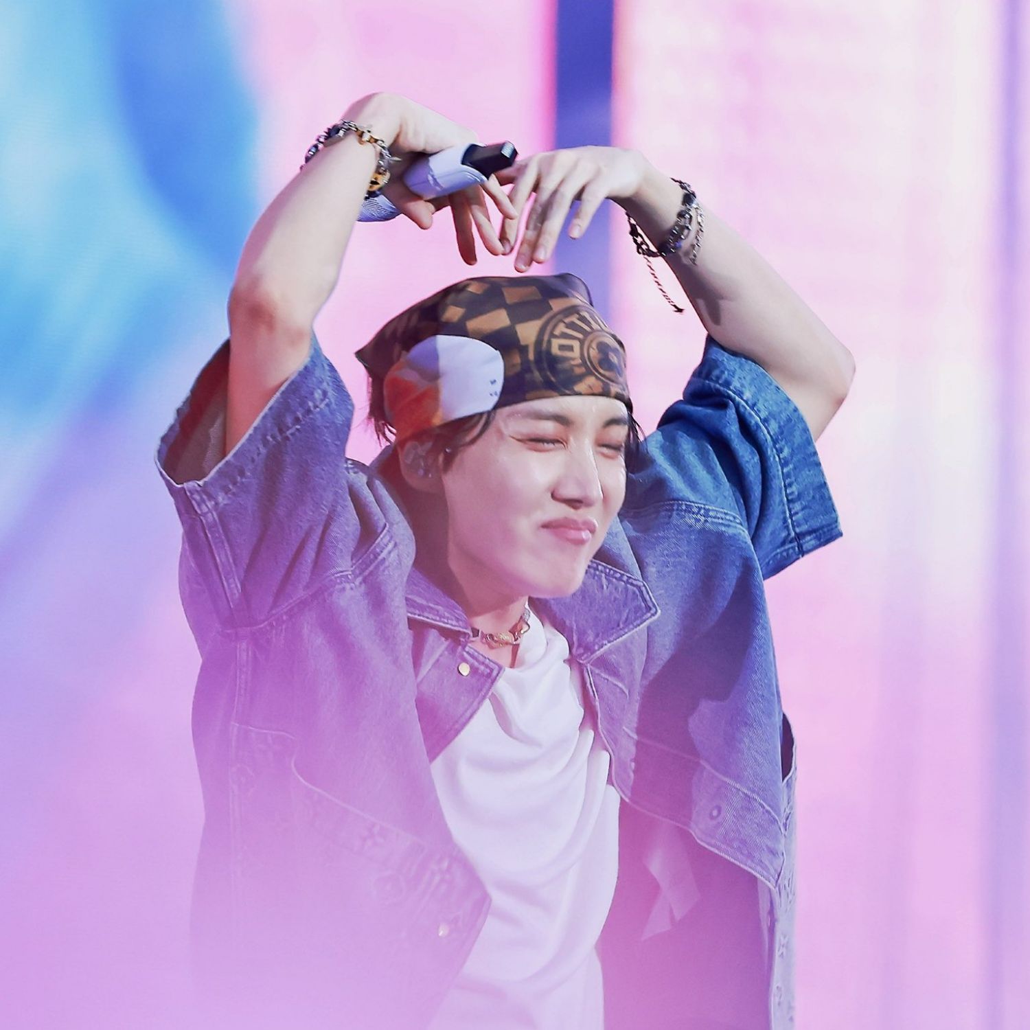 Behind-the-scenes cut of j-hope (BTS)