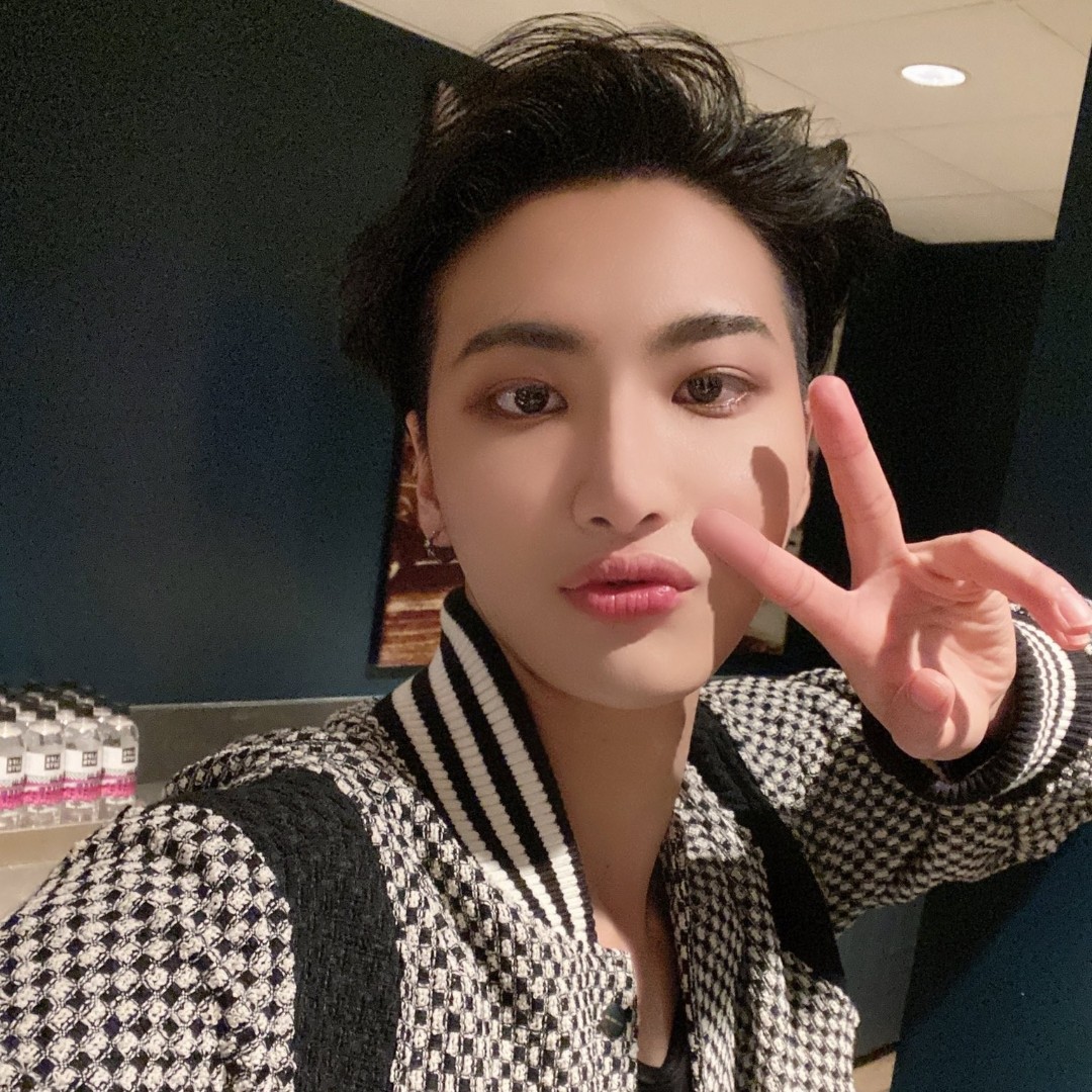 ateez ソンファ 220722 [📷] ATEEZ THE WORLD EP.1 : MOVEMENT Guerrilla