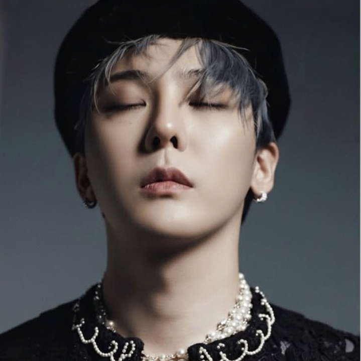 Recent activity shot of G-DRAGON (BIGBANG)
