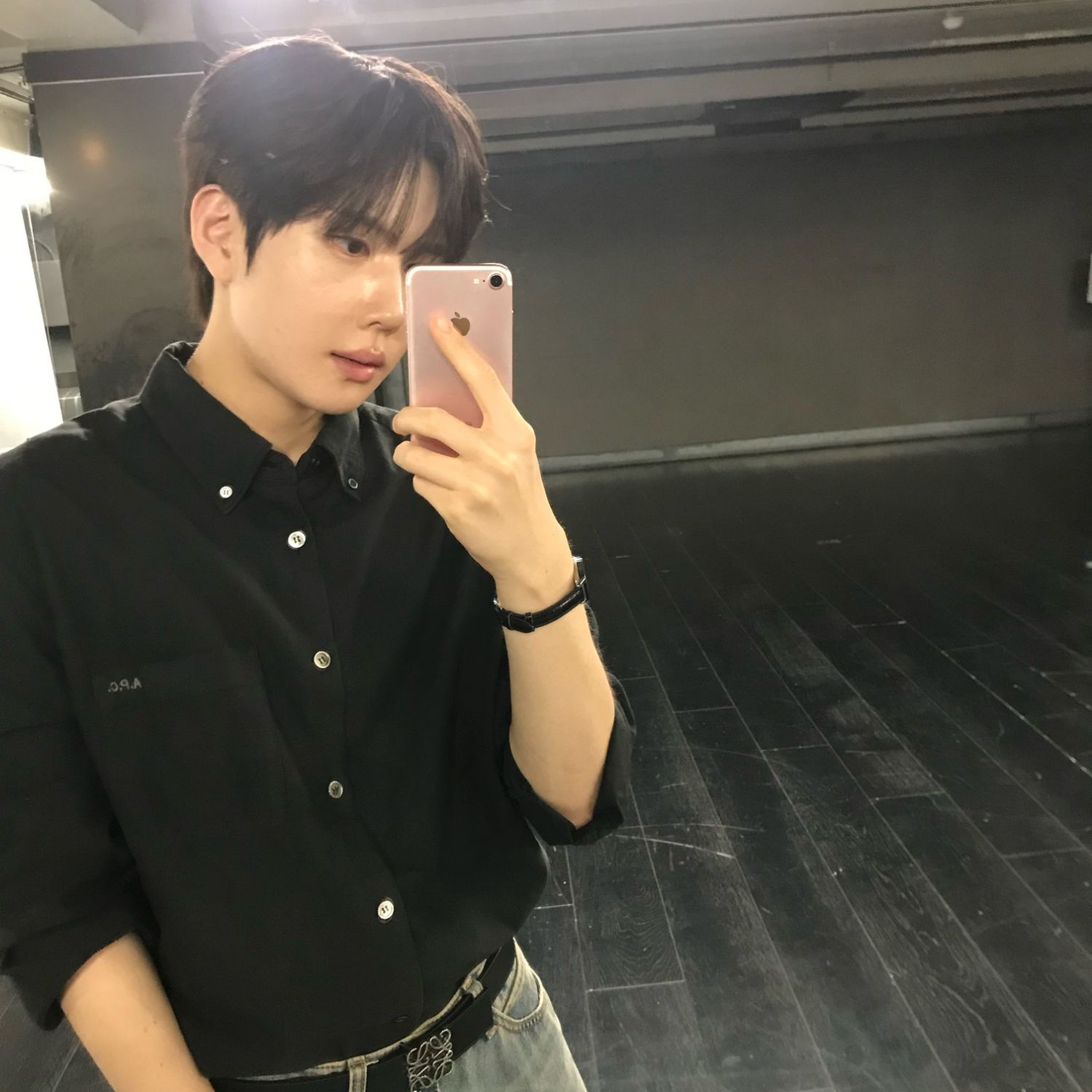 A moment captured by Youngseo (BAE173)'s fan