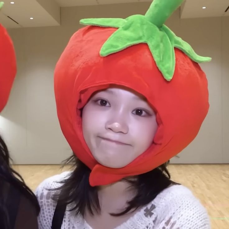 Recent activity shot of Kim Chaewon (LE SSERAFIM)