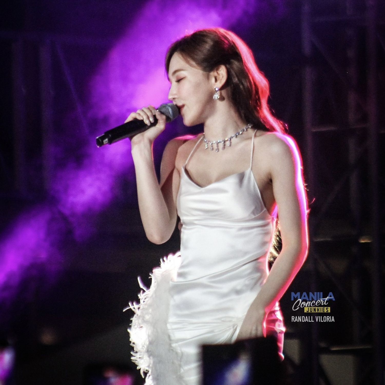 Recent activity shot of Wendy (Red Velvet)