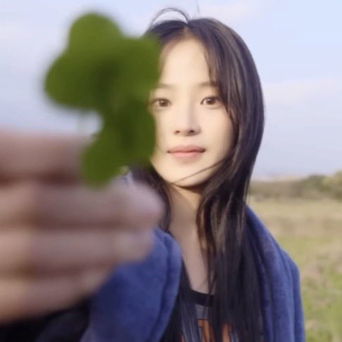 A moment captured by NewJeans's fan