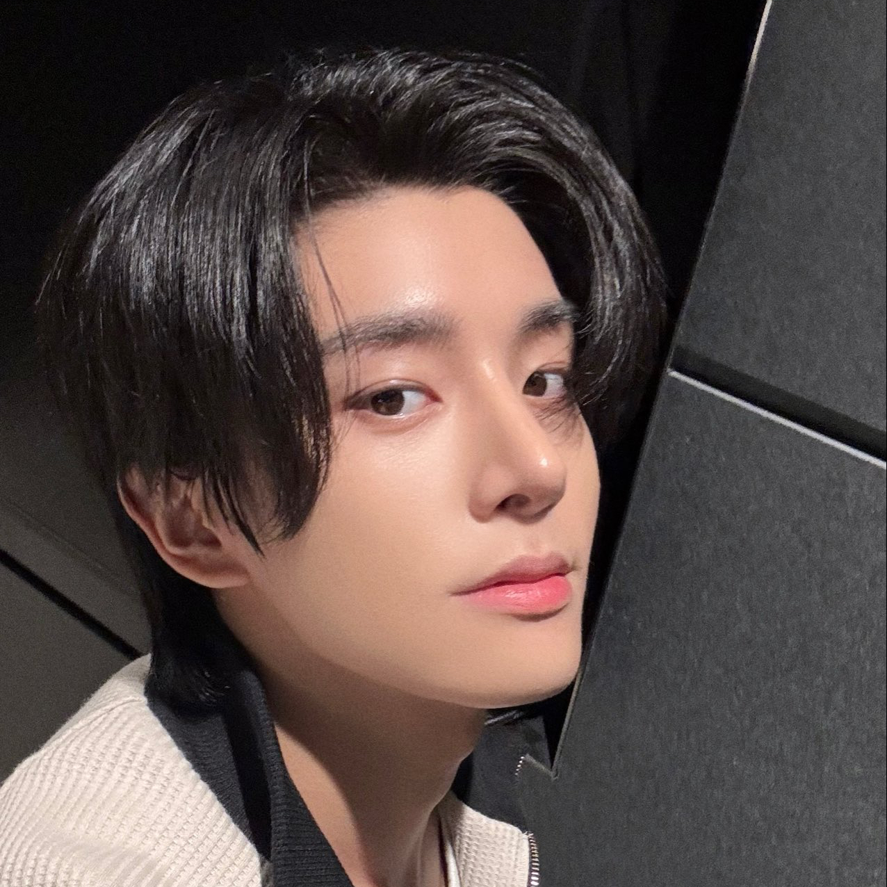 Behind-the-scenes cut of Jake (ENHYPEN)