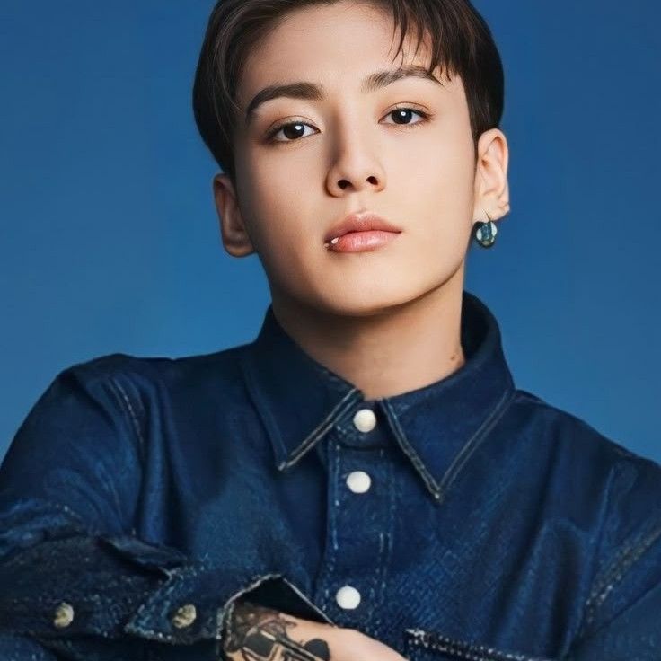 Latest photo of Jungkook (BTS)