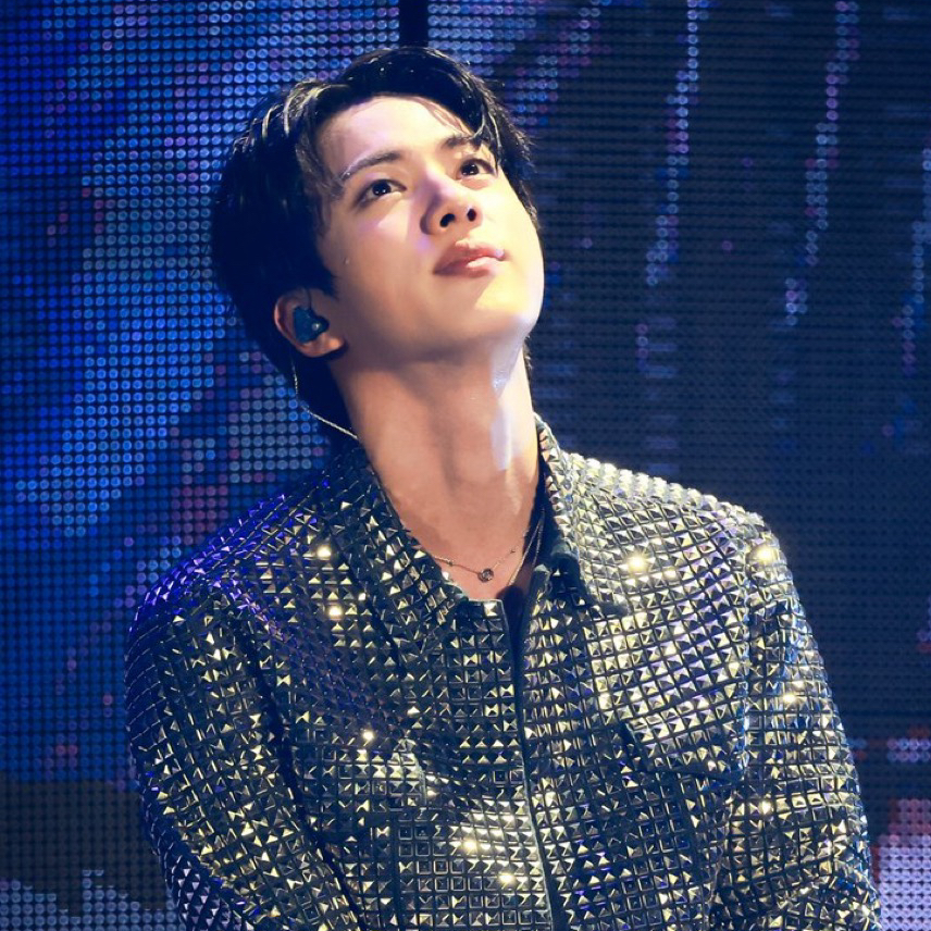 진 (방탄소년단)의 비하인드 컷