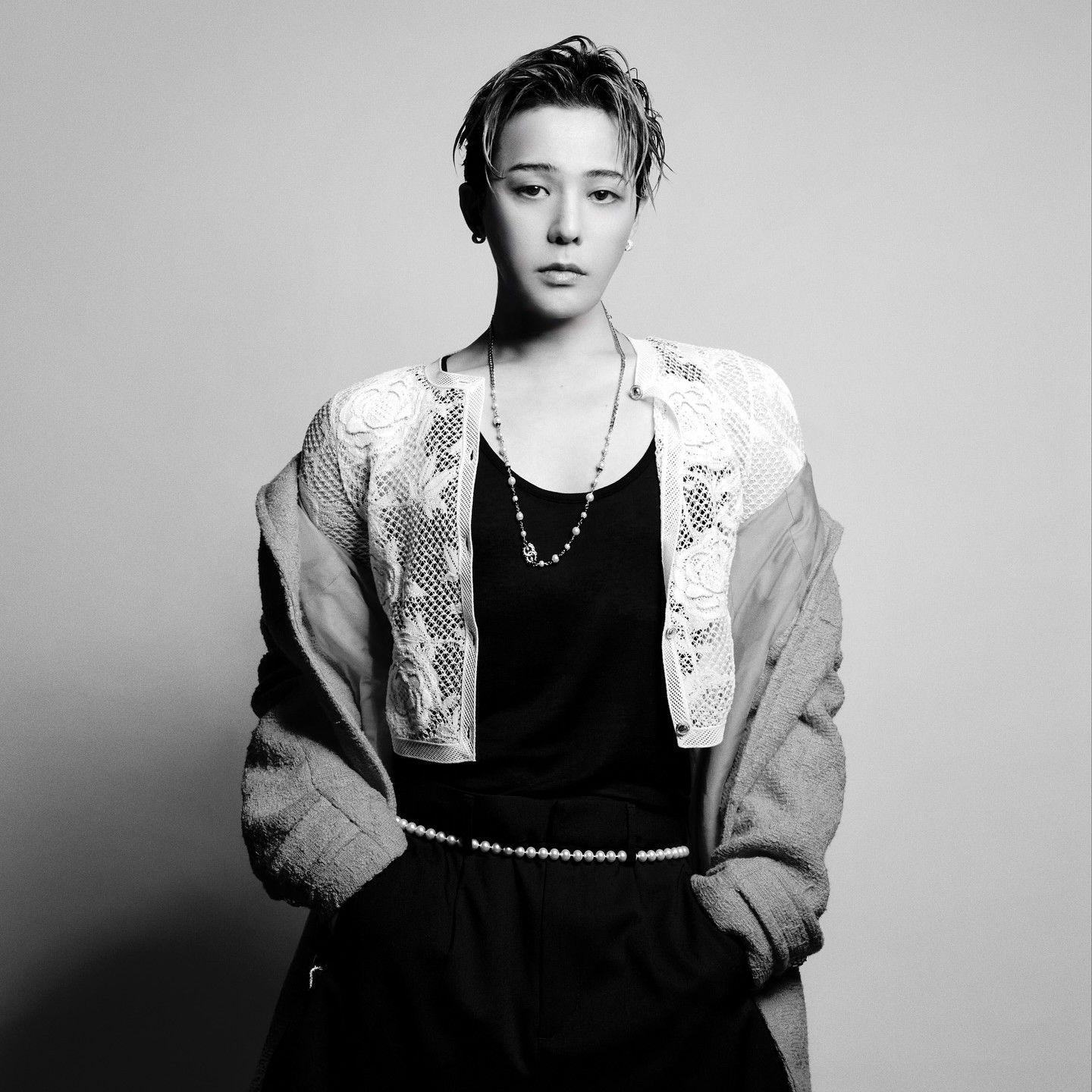 Behind-the-scenes cut of G-DRAGON (BIGBANG)