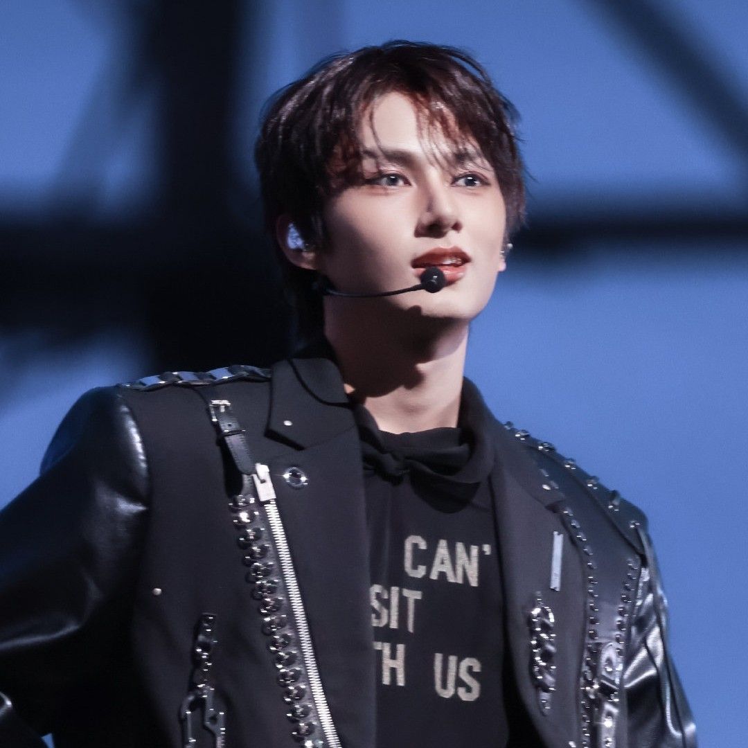 Behind-the-scenes cut of Jun (SEVENTEEN)