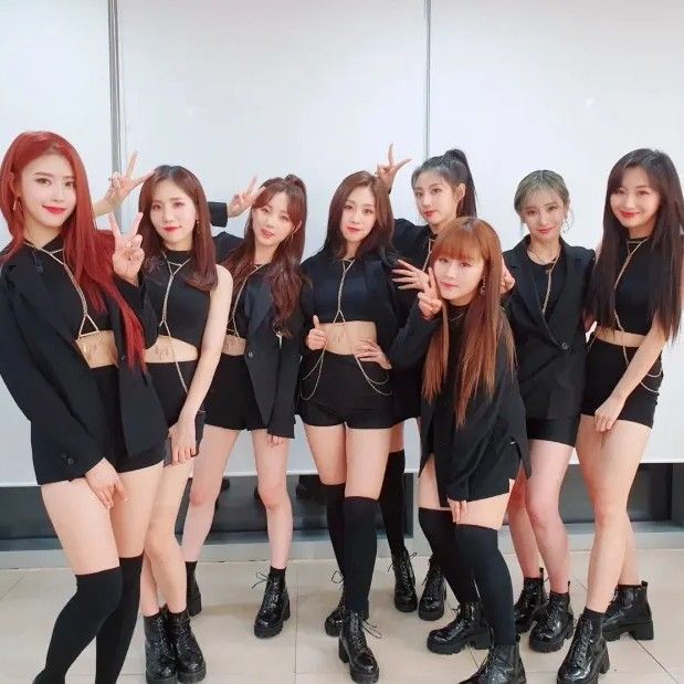 A moment captured by Lovelyz's fan