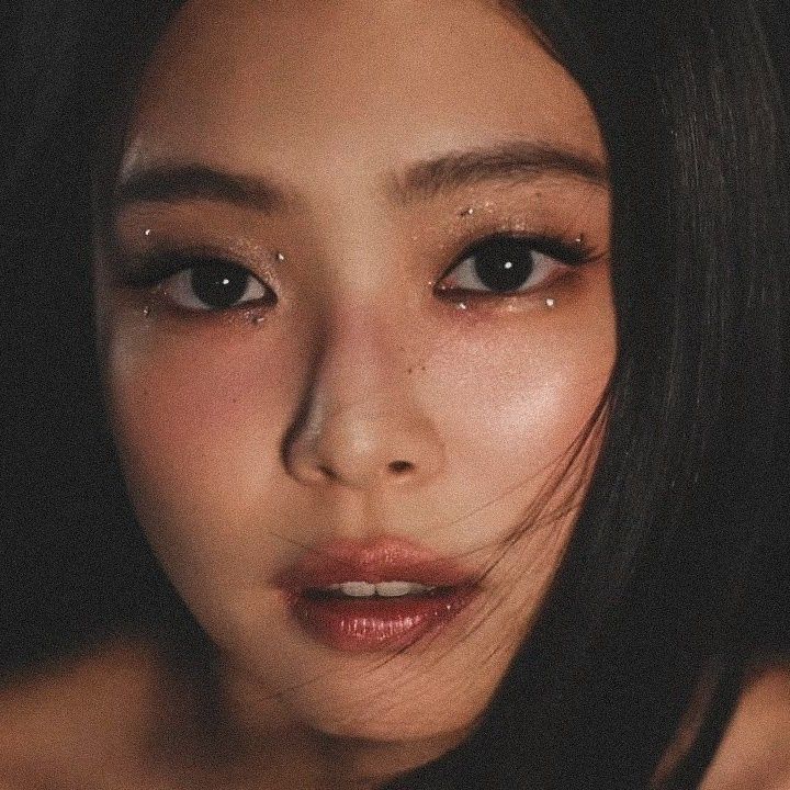 Jennie (BLACKPINK)的最新照片