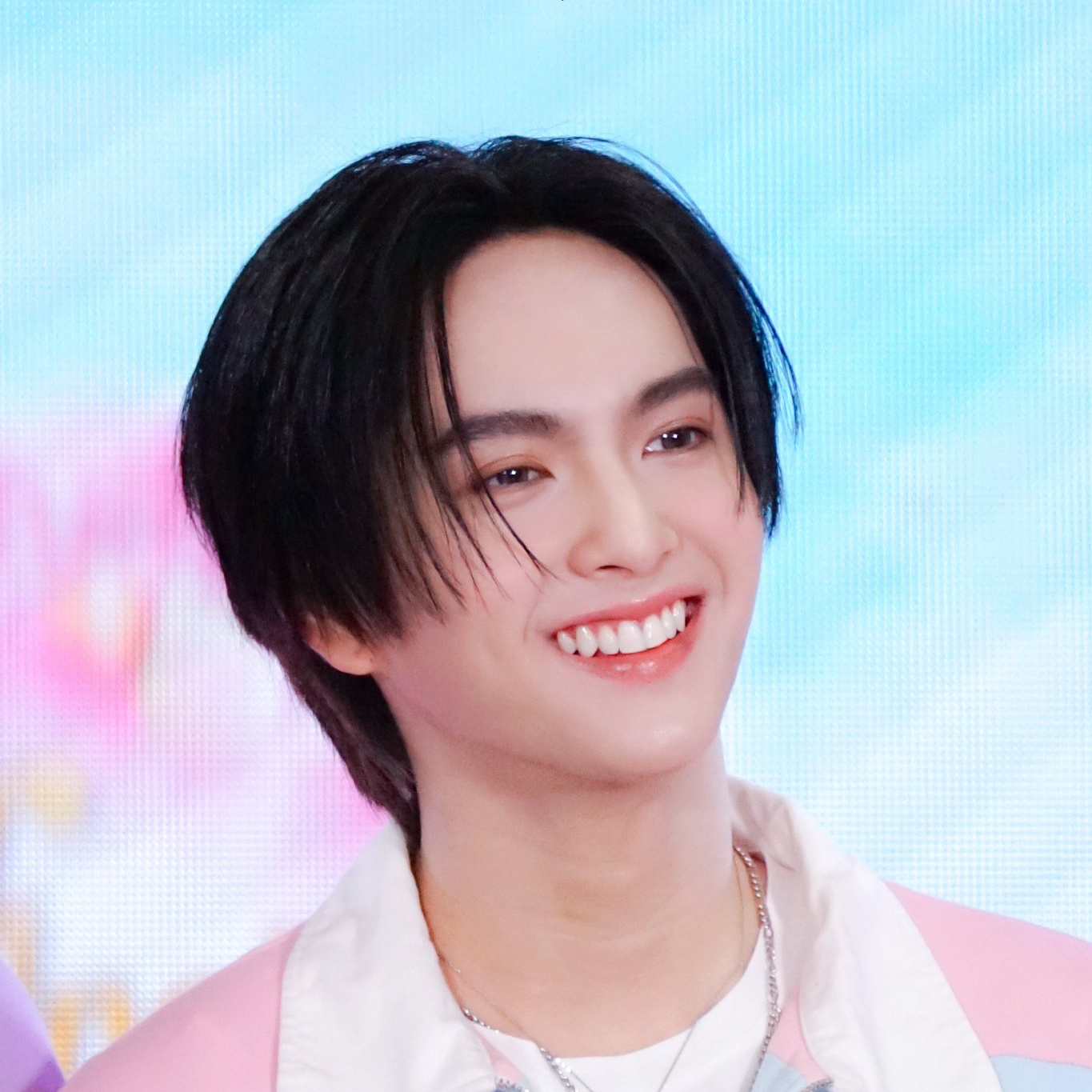 A moment captured by Copper (BUS)'s fan