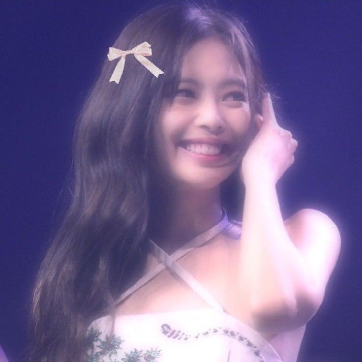 Jennie (BLACKPINK)的幕後花絮