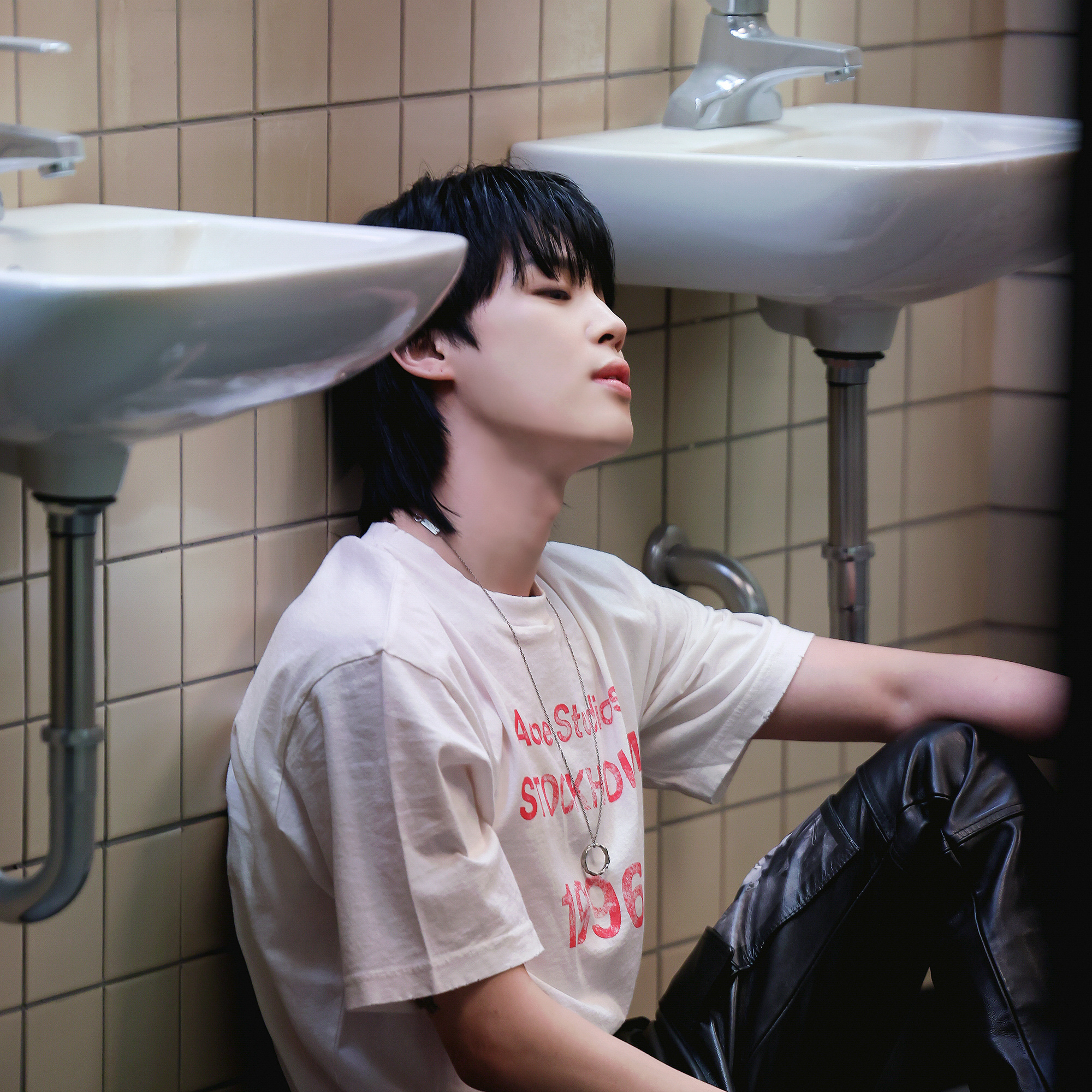 A moment captured by Jimin (BTS)'s fan
