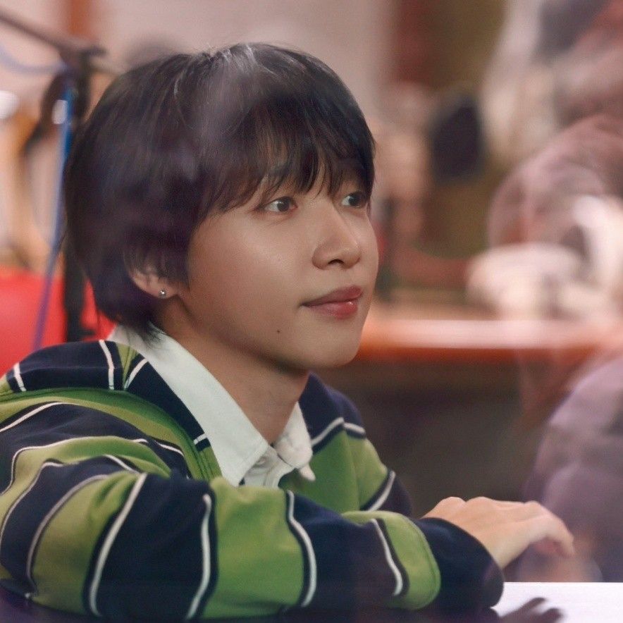 Latest photo of Jeong Sewoon