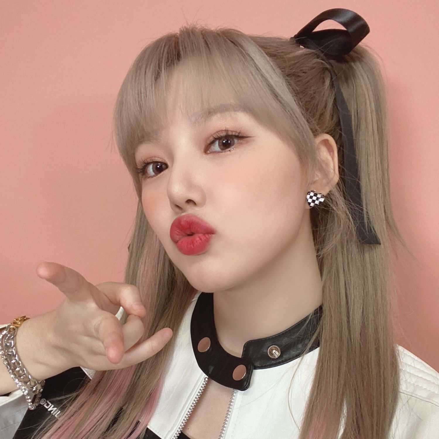 A moment captured by Yerin (GFRIEND)'s fan