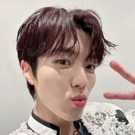 A moment captured by Sungyeol (INFINITE)'s fan