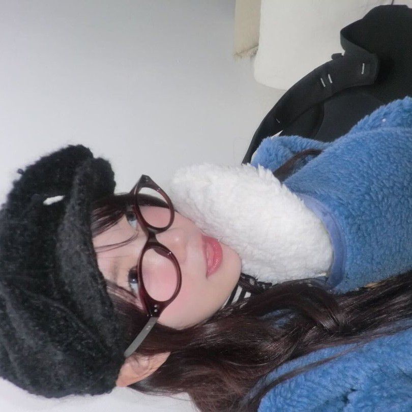 Behind-the-scenes cut of Minju (ILLIT)