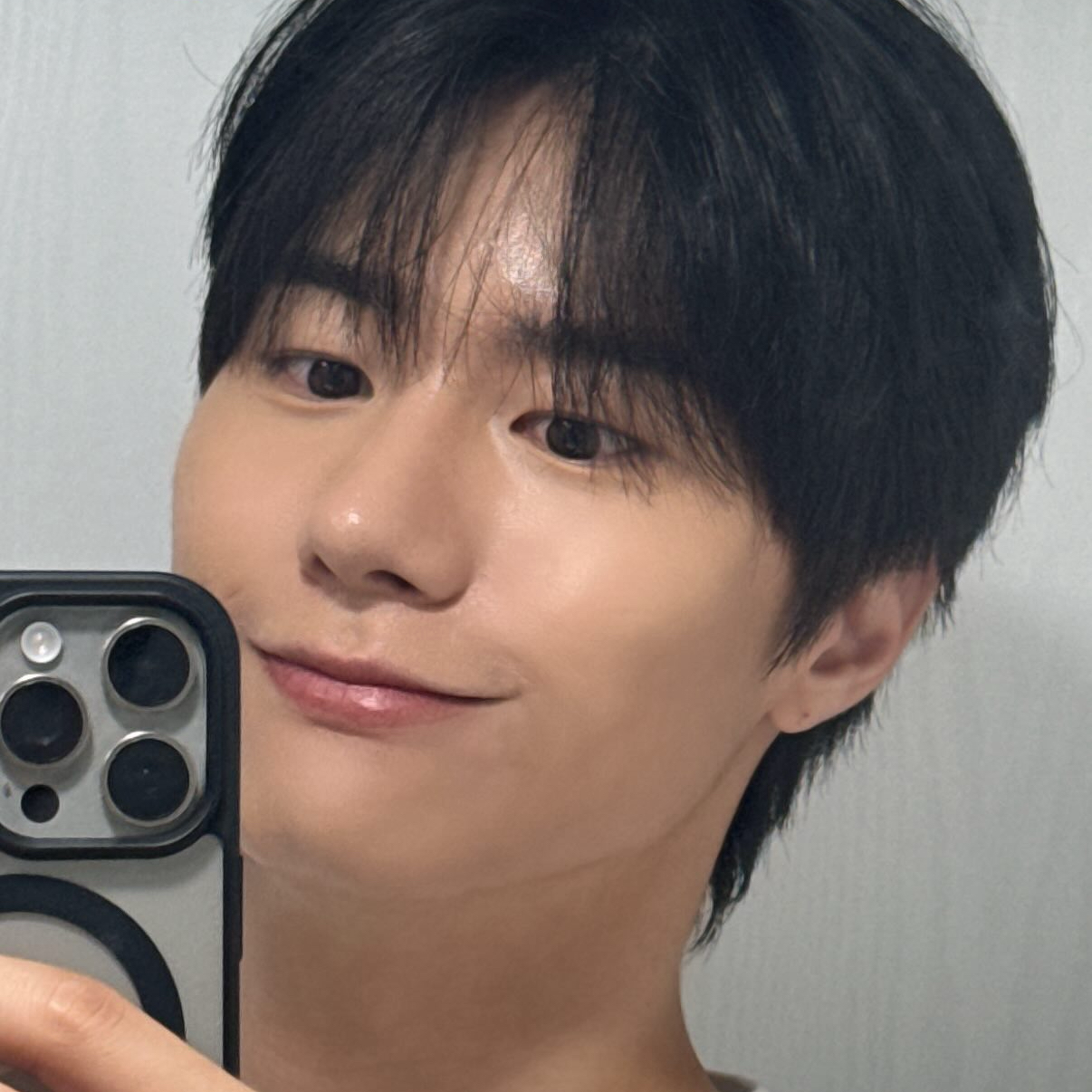 A moment captured by Kang Seungsik (VICTON)'s fan