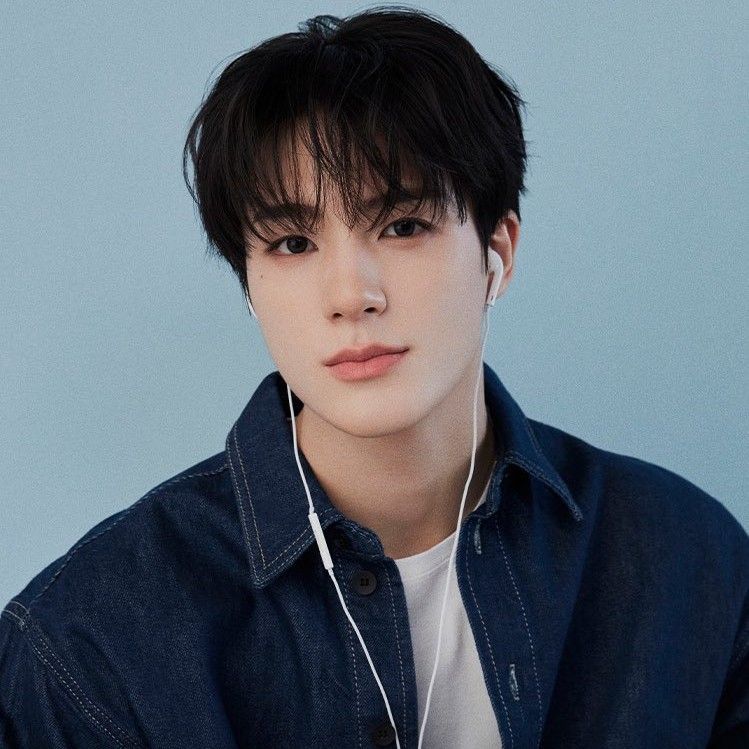 Behind-the-scenes cut of Jeno (NCT DREAM)