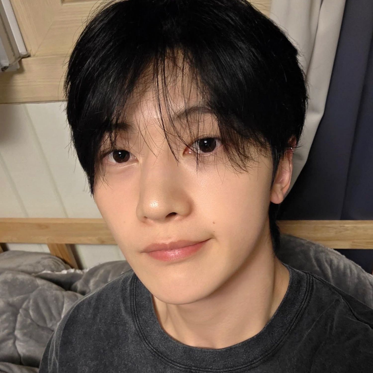Recent activity shot of Seok Matthew (ZEROBASEONE)