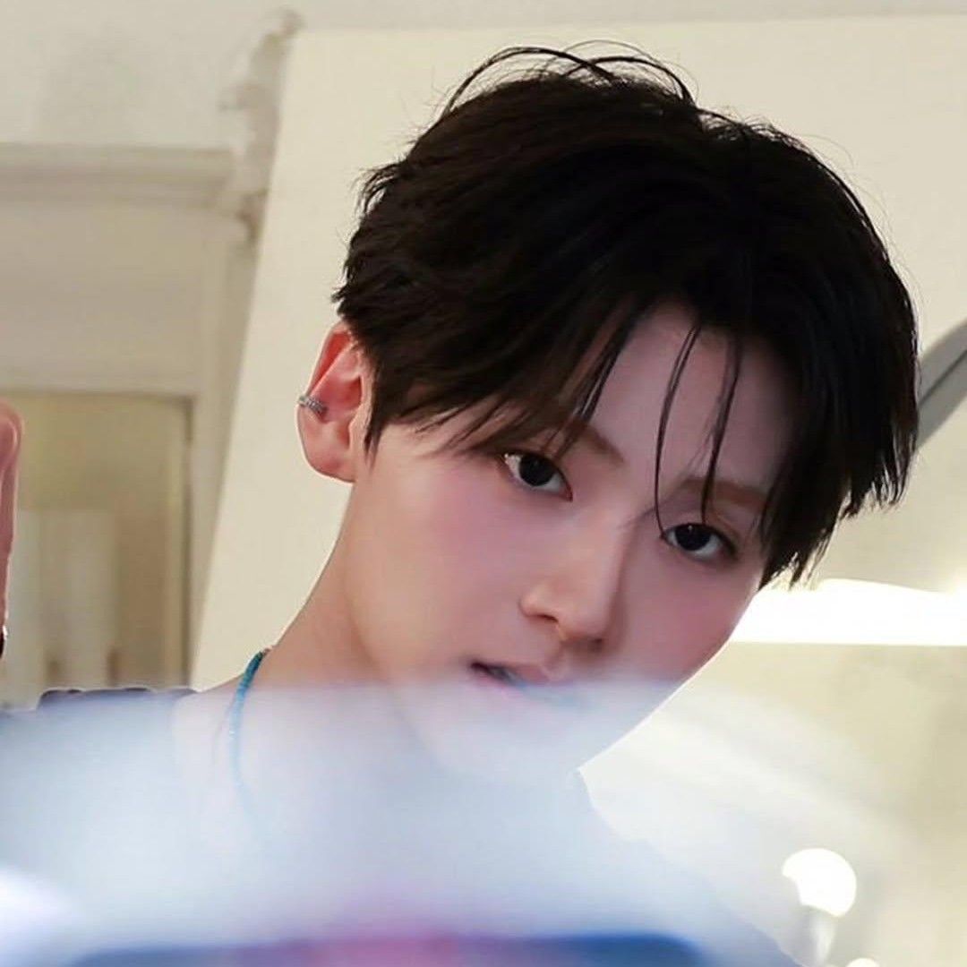 Behind-the-scenes cut of Lee Sangwon (ALPHA DRIVE ONE)