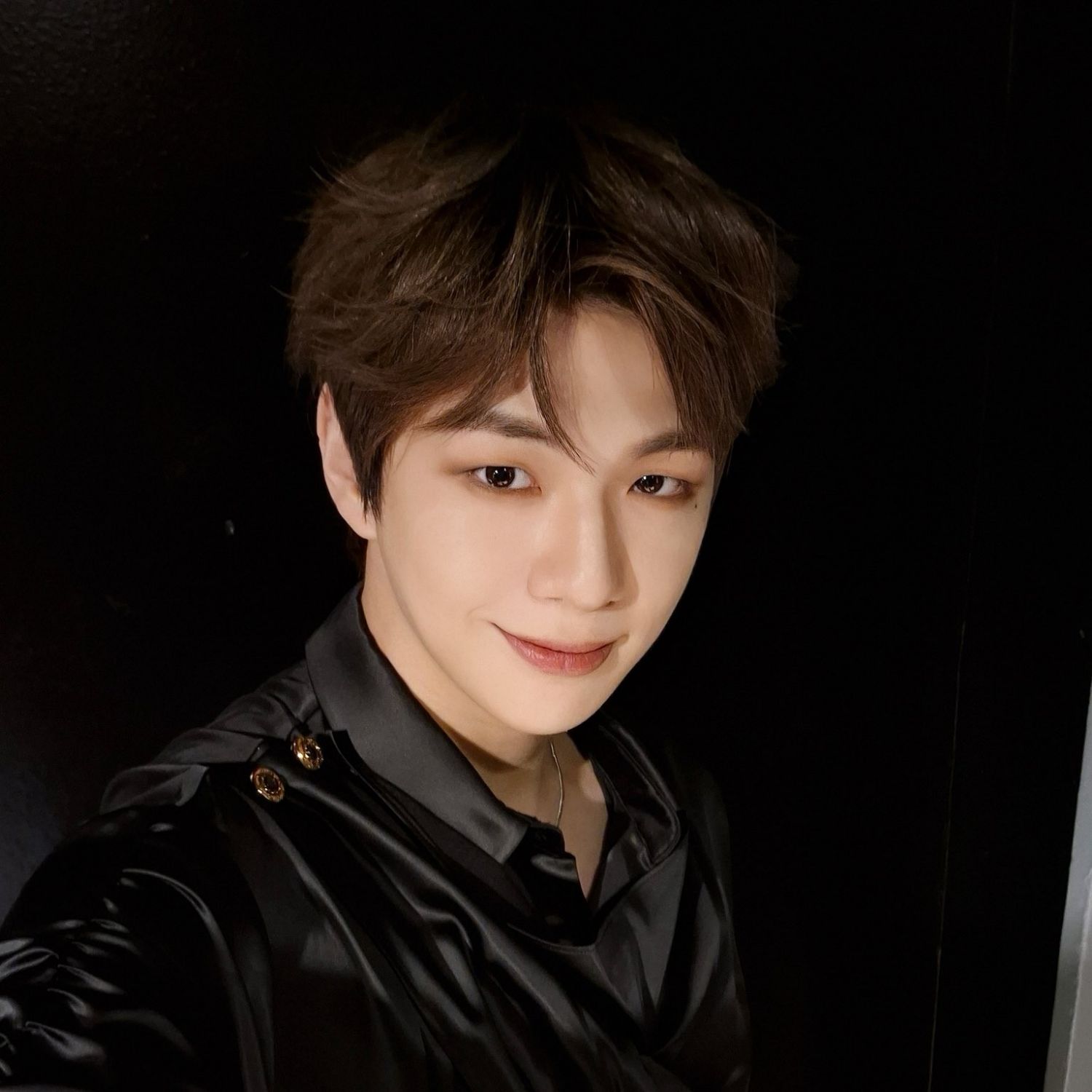 강다니엘 최근 활동샷