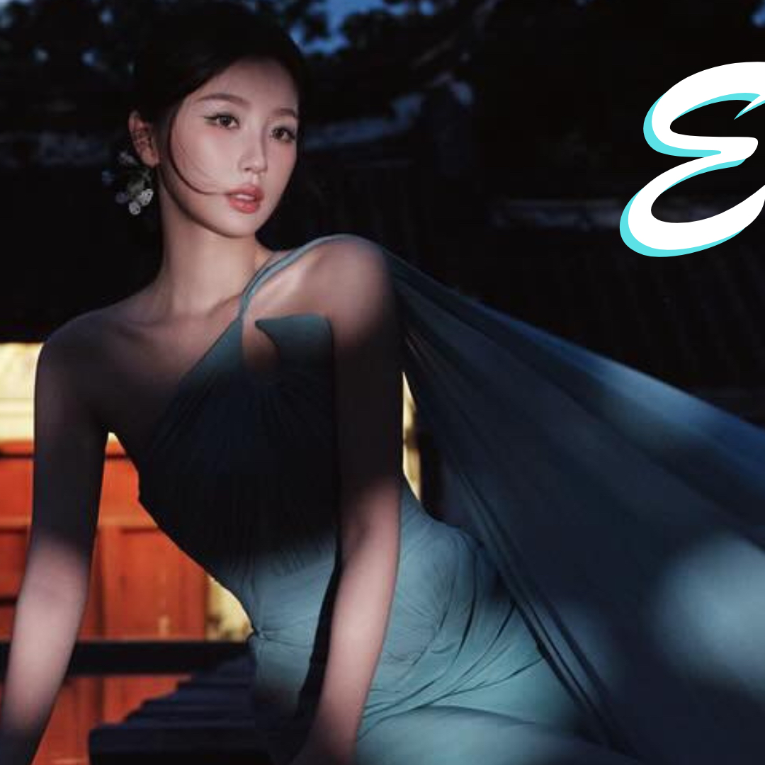 A moment captured by Esther Yu's fan