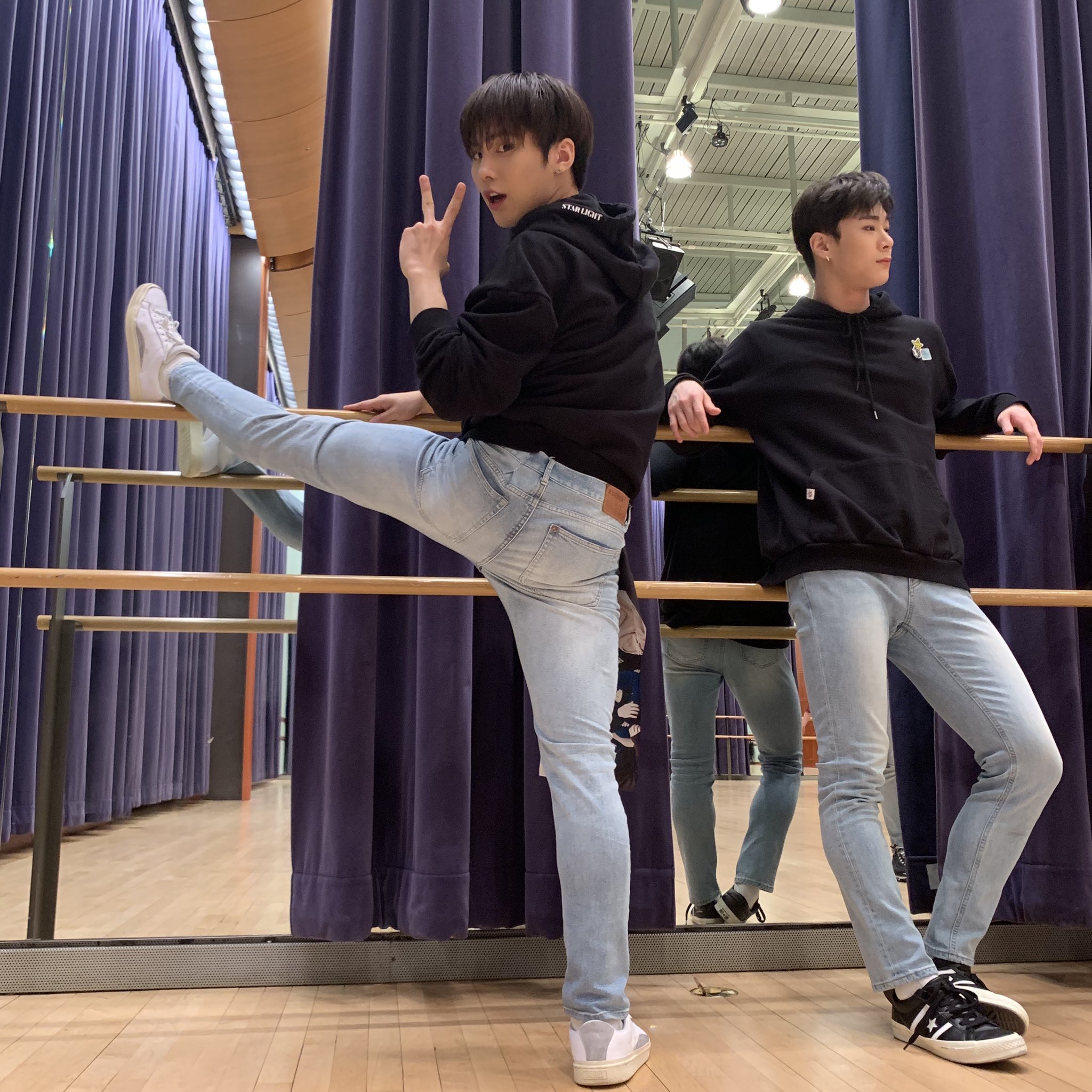 文彬 (ASTRO)粉絲拍下的瞬間