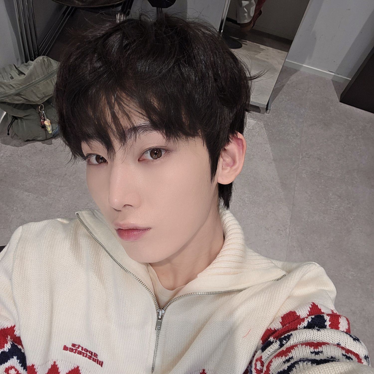 선우 (ENHYPEN)의 비하인드 컷